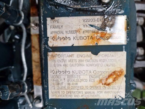 Kubota V2203-ES Moottorit