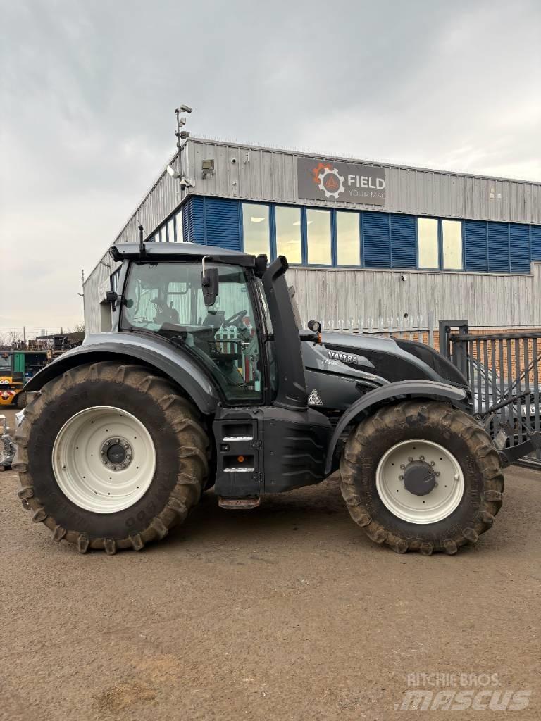 Valtra T 254 Traktorit