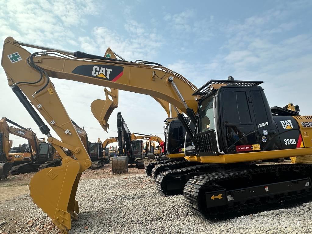 CAT 320 D Telakaivukoneet