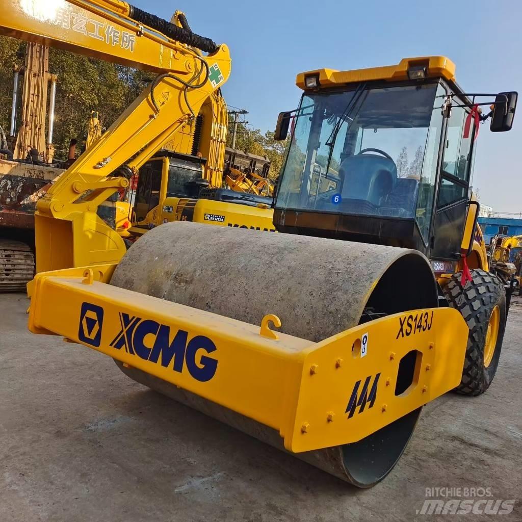 XCMG XS 143J Yksivalssijyrät