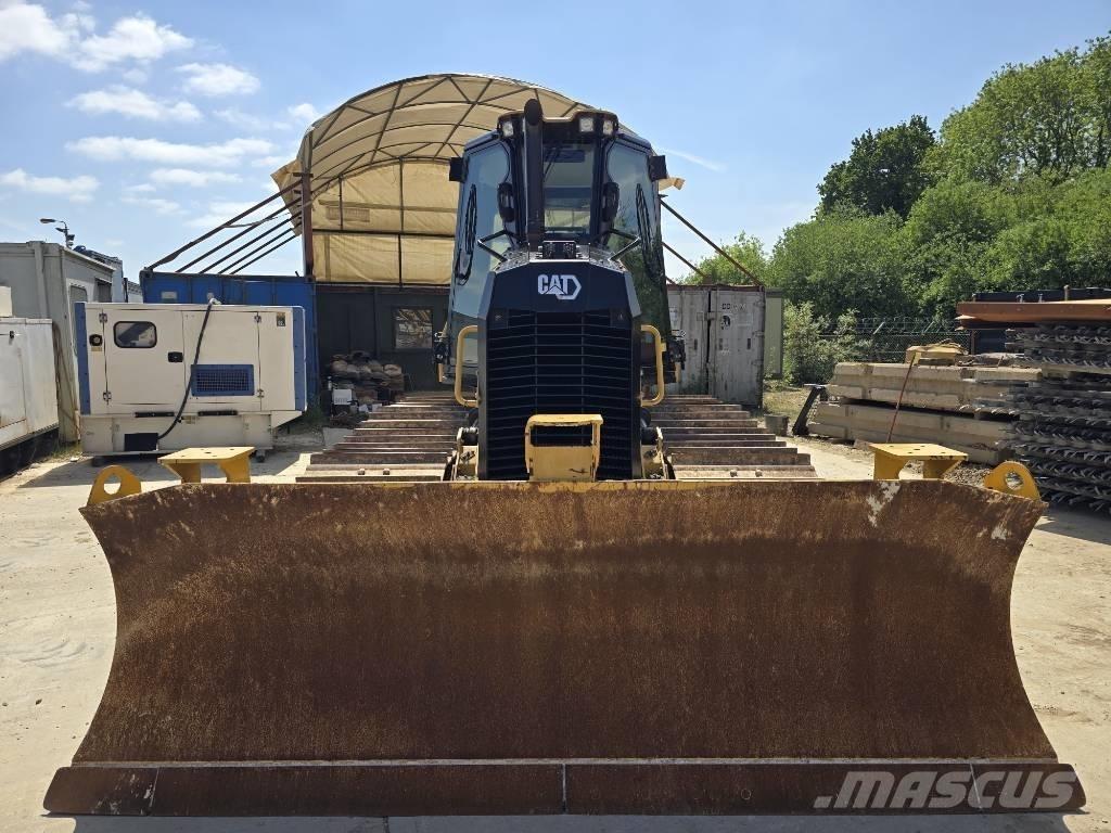 CAT D 3 LGP Telaketjupuskutraktorit