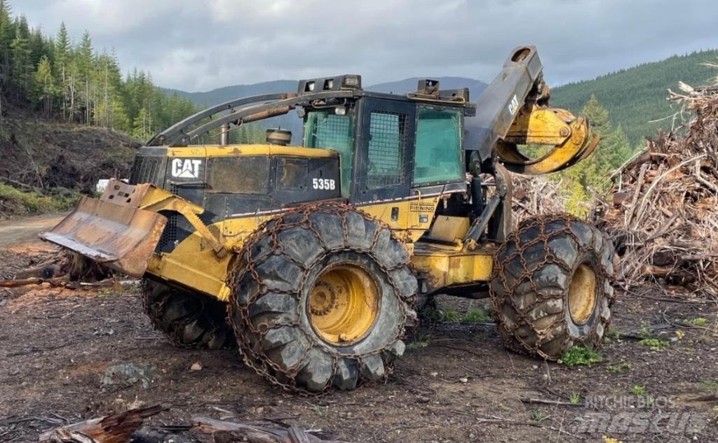 CAT 535 B Juontokoneet