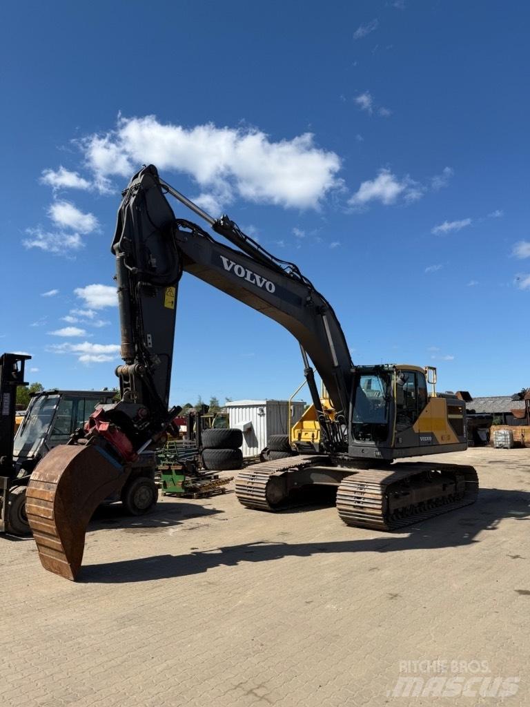 Volvo EC 300 EL Telakaivukoneet
