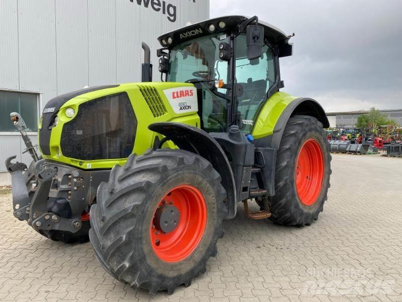 CLAAS AXION 830 Traktorit