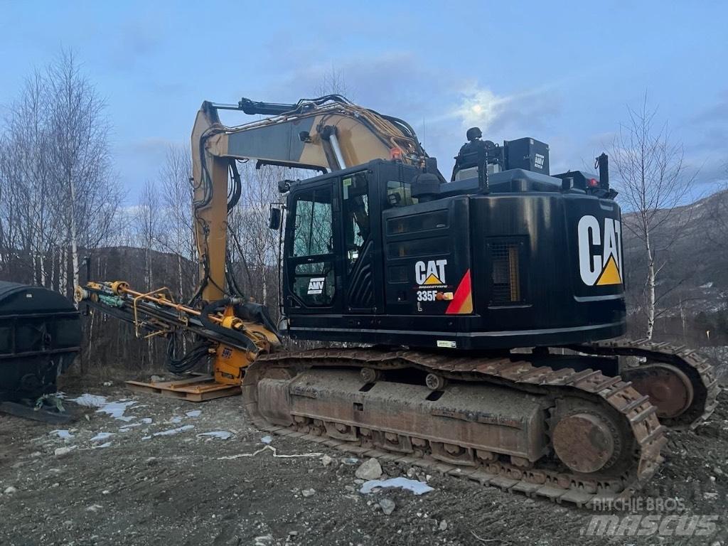 CAT 335 F L CR Avolouhintaporauslaitteet