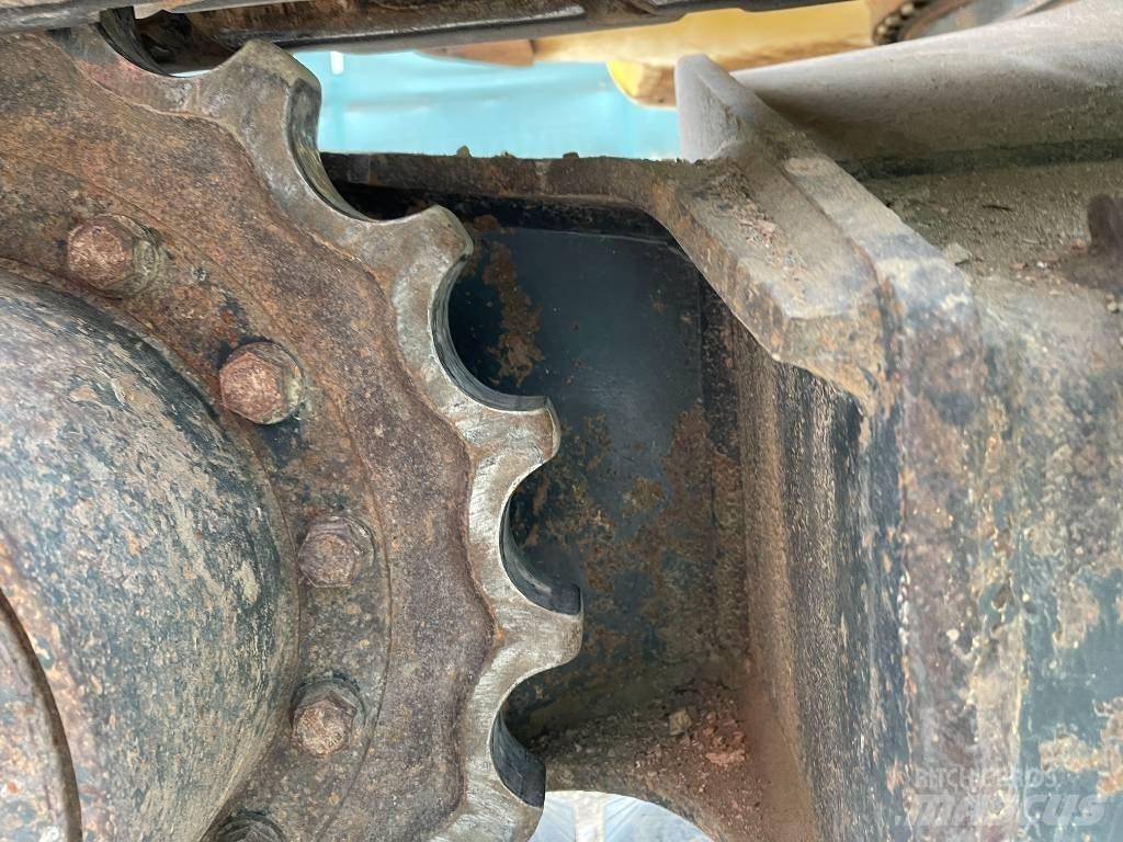 Komatsu PC 80 MR-5E0 Midikaivukoneet 7t - 12t