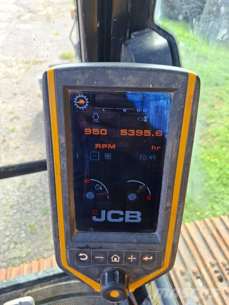 JCB JS 220 LC Telakaivukoneet