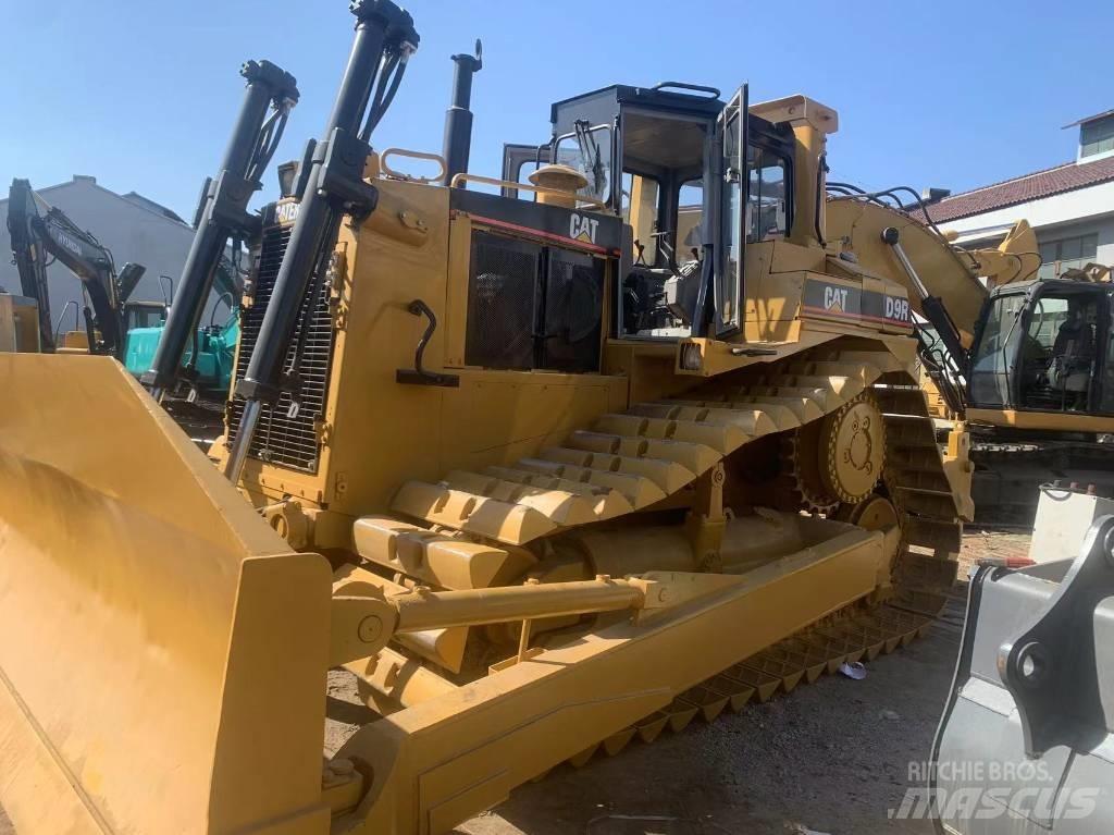 CAT D9R Telaketjupuskutraktorit