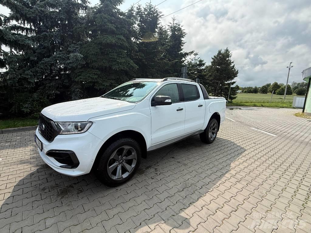 Ford Ranger Lava-autot