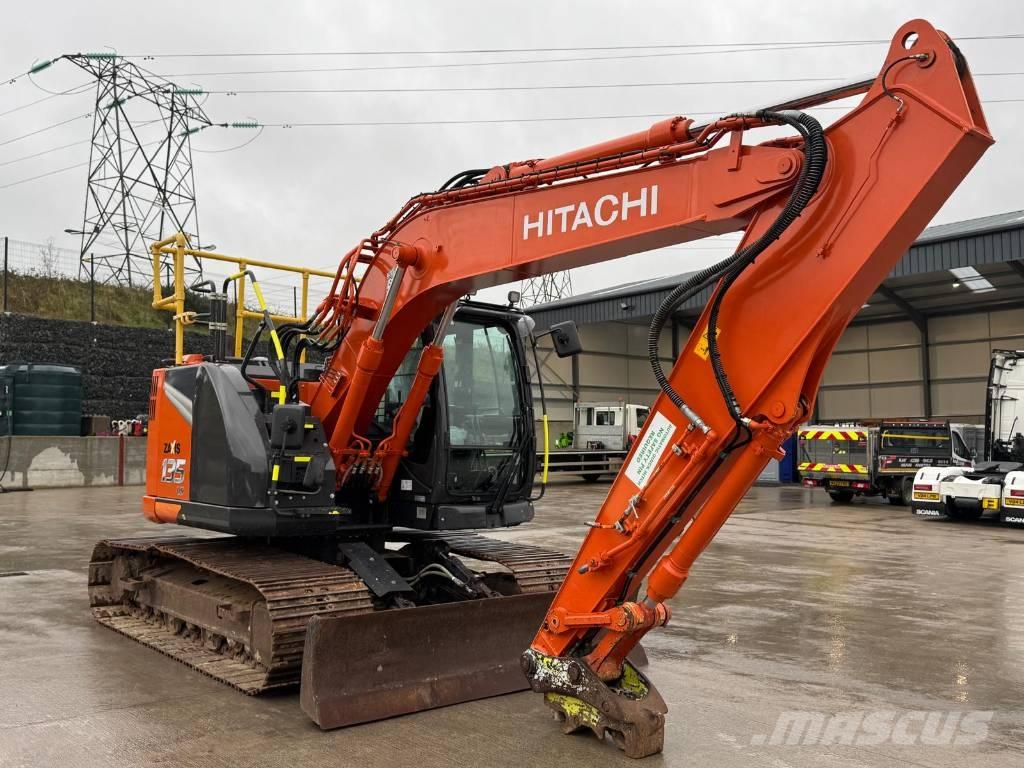 Hitachi ZX 135 US-7 Telakaivukoneet