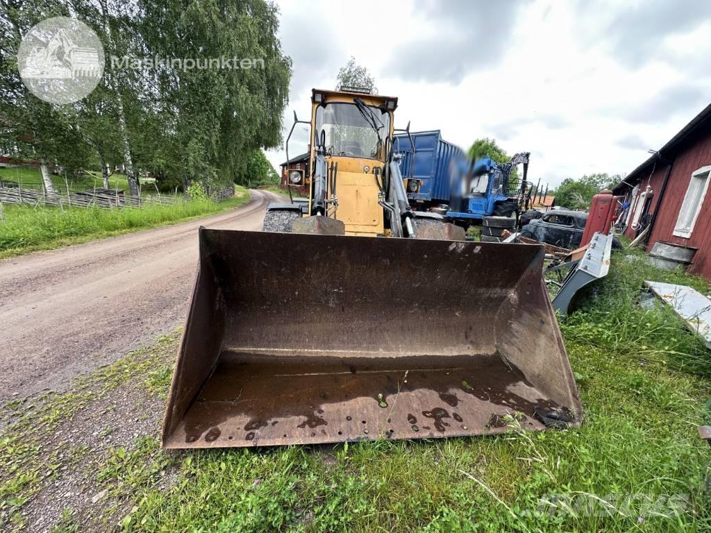 Volvo BM 4300 Pyöräkuormaajat