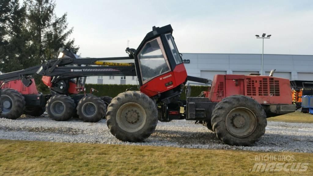 Valmet 901 Harvesterit
