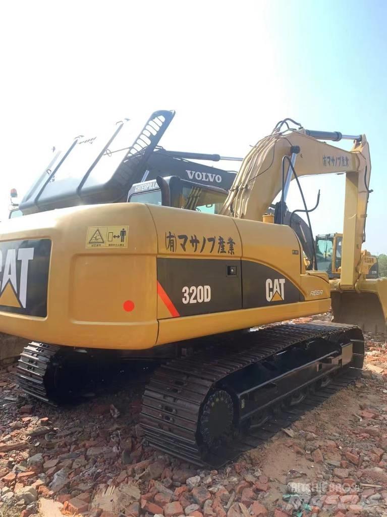 CAT 320 D Telakaivukoneet