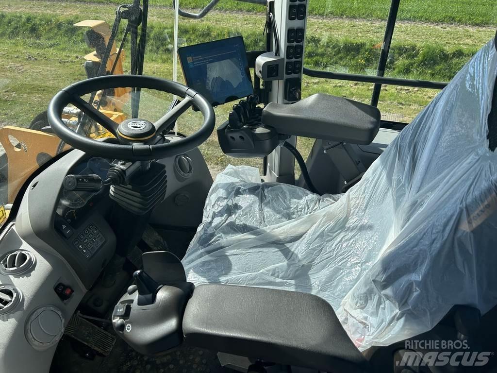Volvo L120H Pyöräkuormaajat