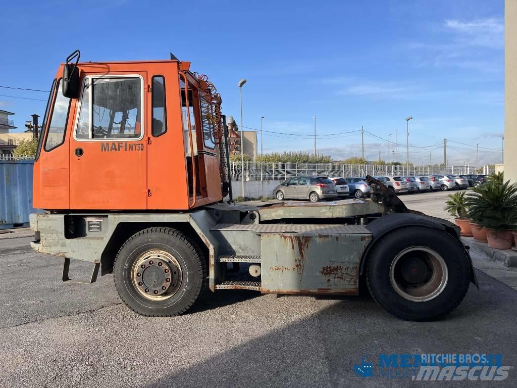 Mafi MT 30 Terminaalitraktorit