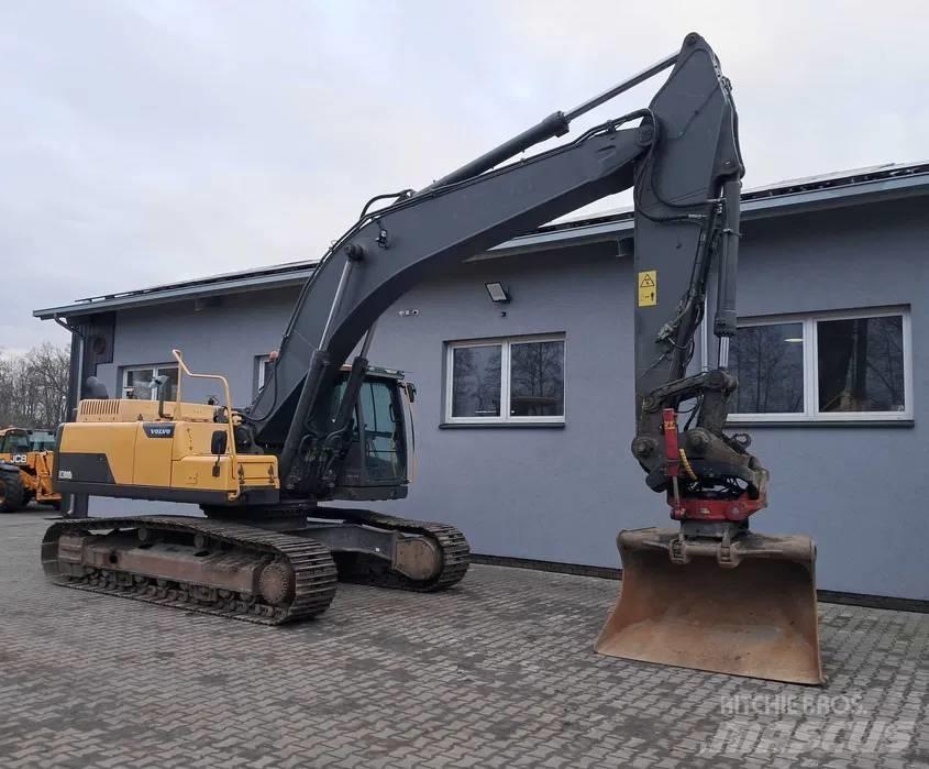 Volvo EC 300 D L Telakaivukoneet