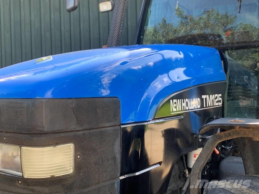 New Holland TM 125 Traktorit