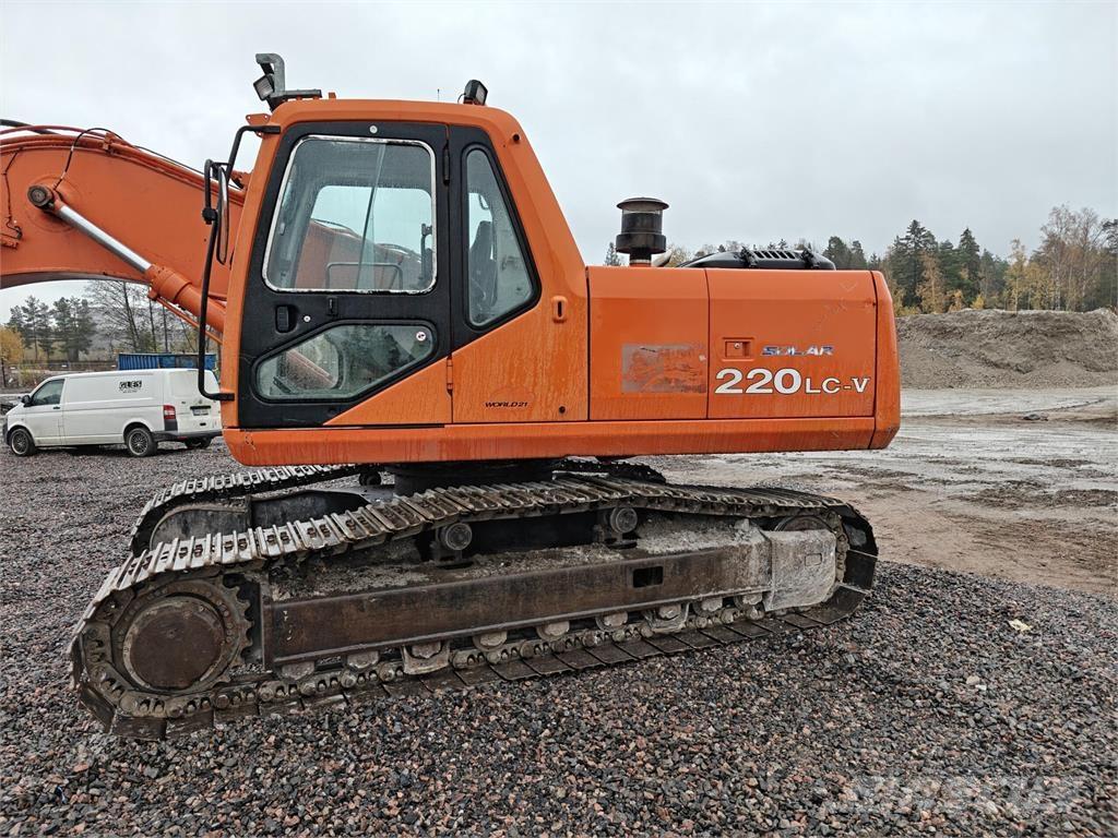 Daewoo 220 LC-V Telakaivukoneet