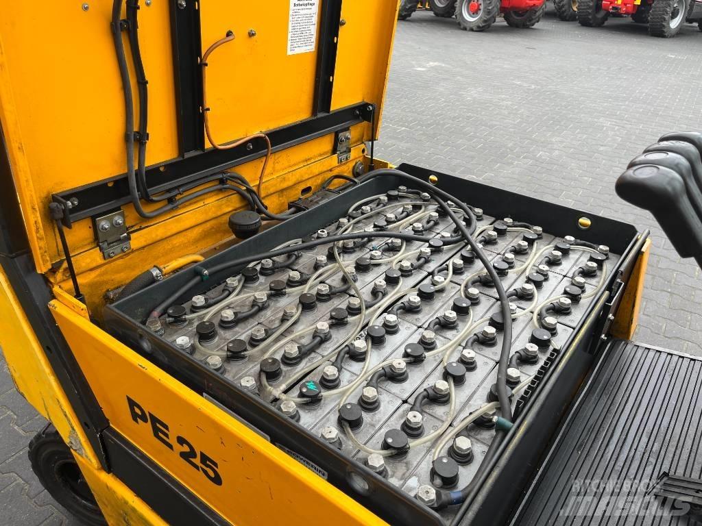 Steinbock Boss PE25 Sähkötrukit