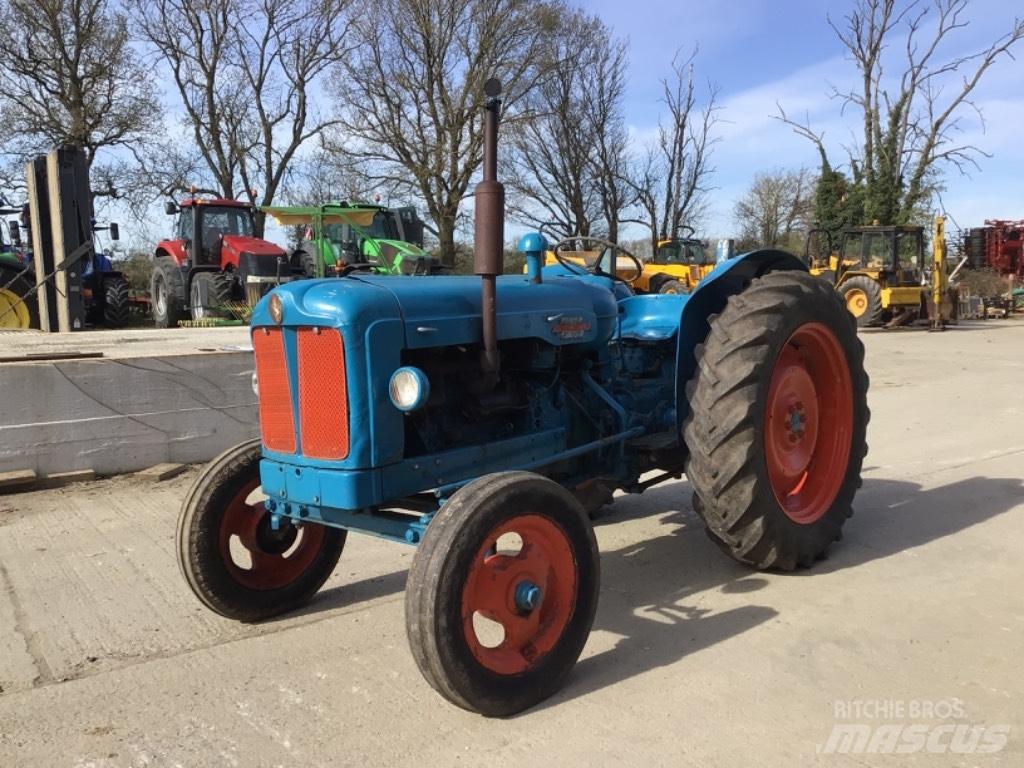 Fordson Power Major Traktorit