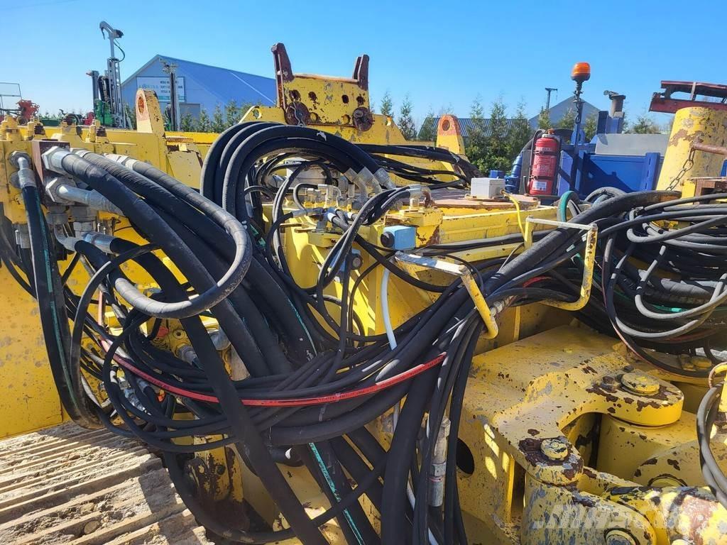 Klemm KR 806-3D Raskaat porat
