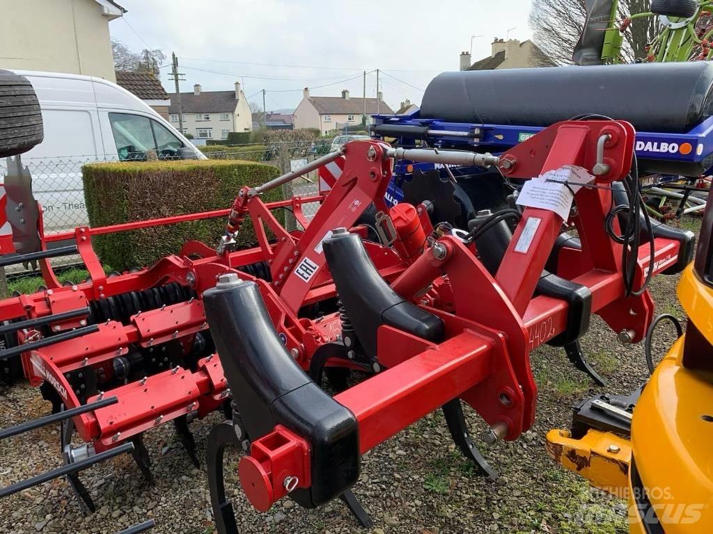Horsch Joker 3 CT Kiekkomultaimet ja lautasäkeet