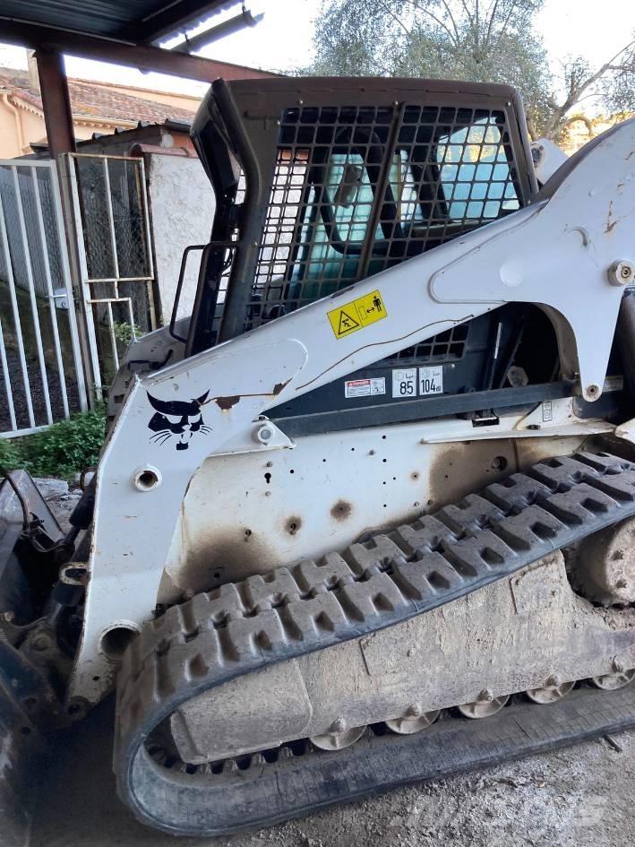 Bobcat T 300 Liukuohjatut kuormaajat