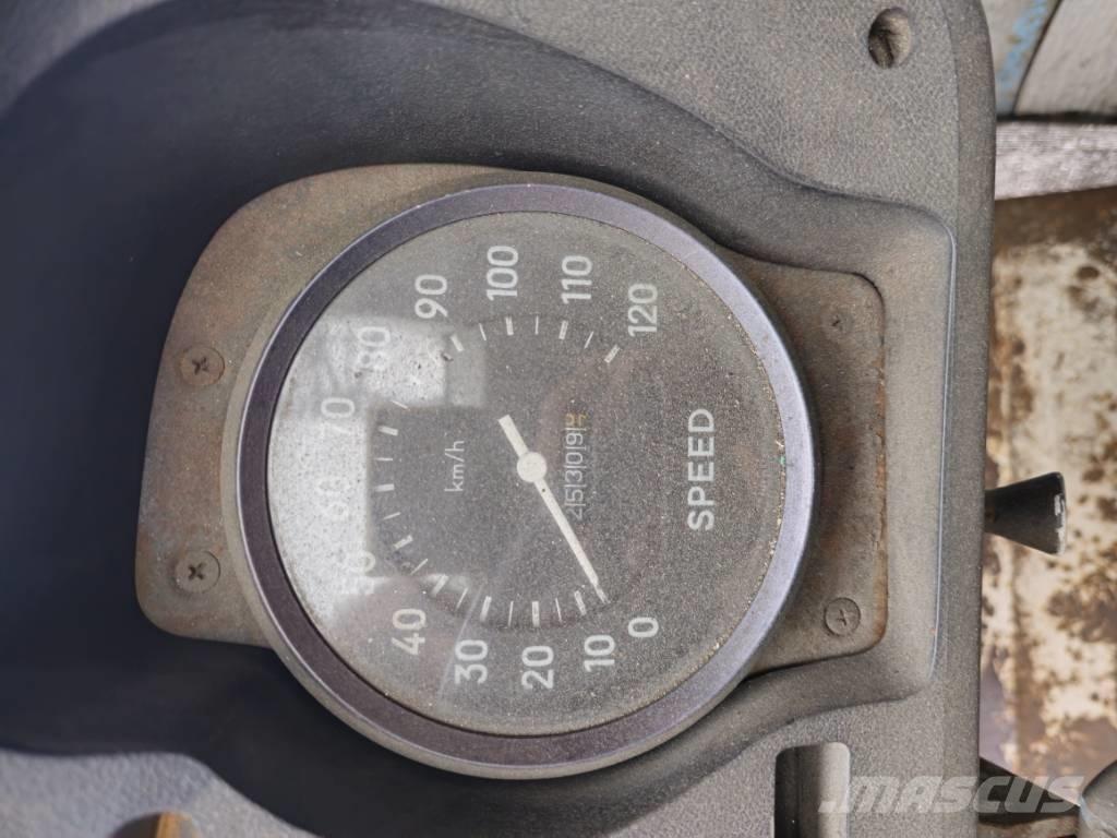 Link-Belt HC238J Mobiilinosturit