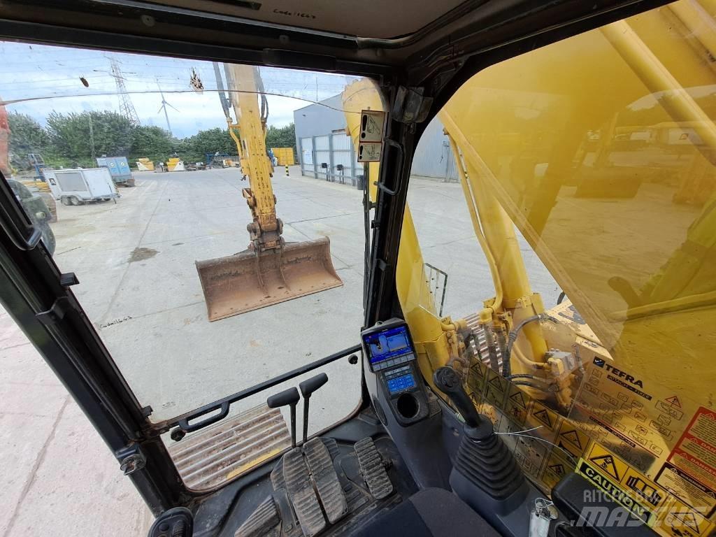 Komatsu HB365LC-3 Telakaivukoneet