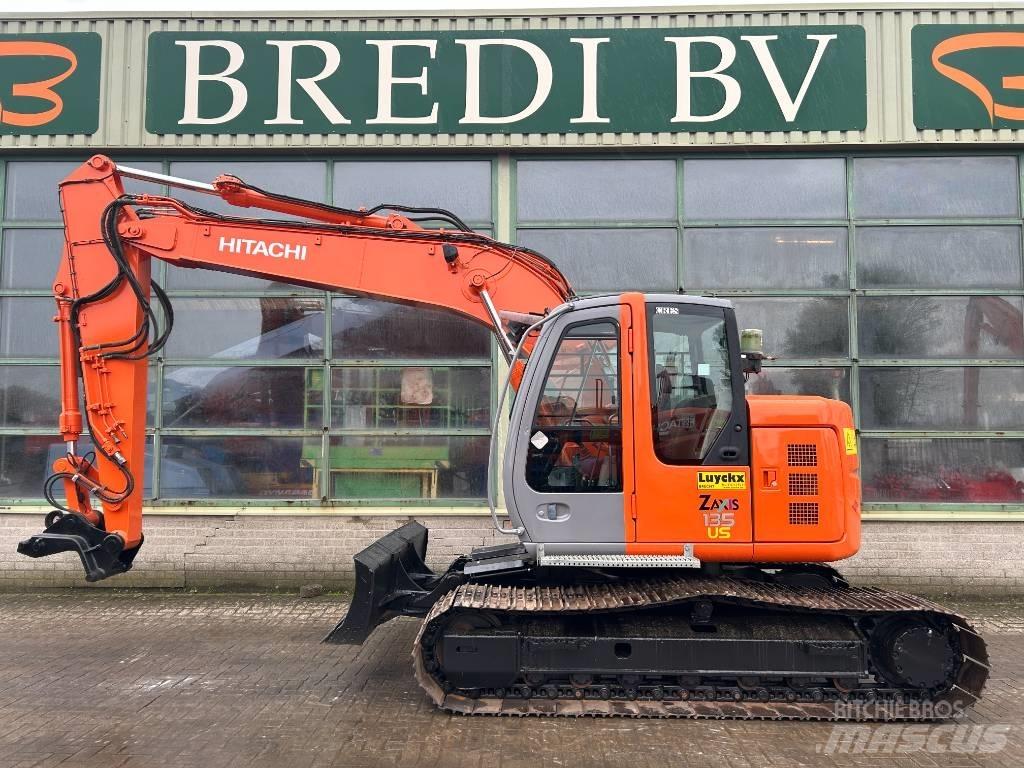 Hitachi ZX 135 US Telakaivukoneet