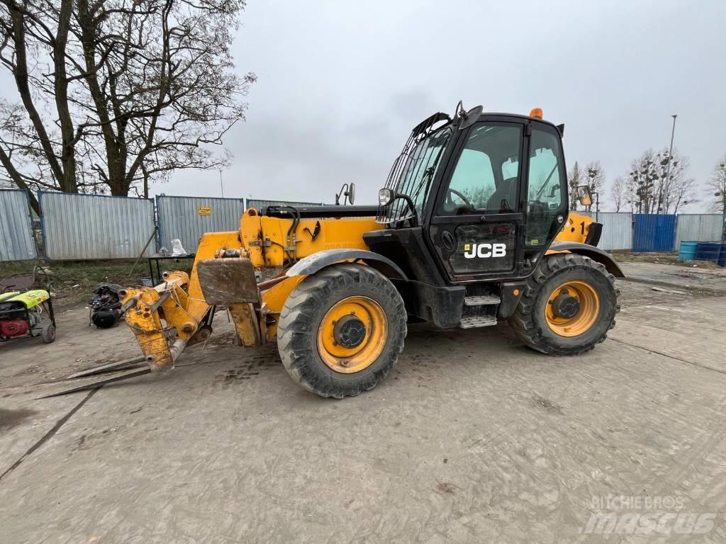 JCB 535-125 Kurottajat