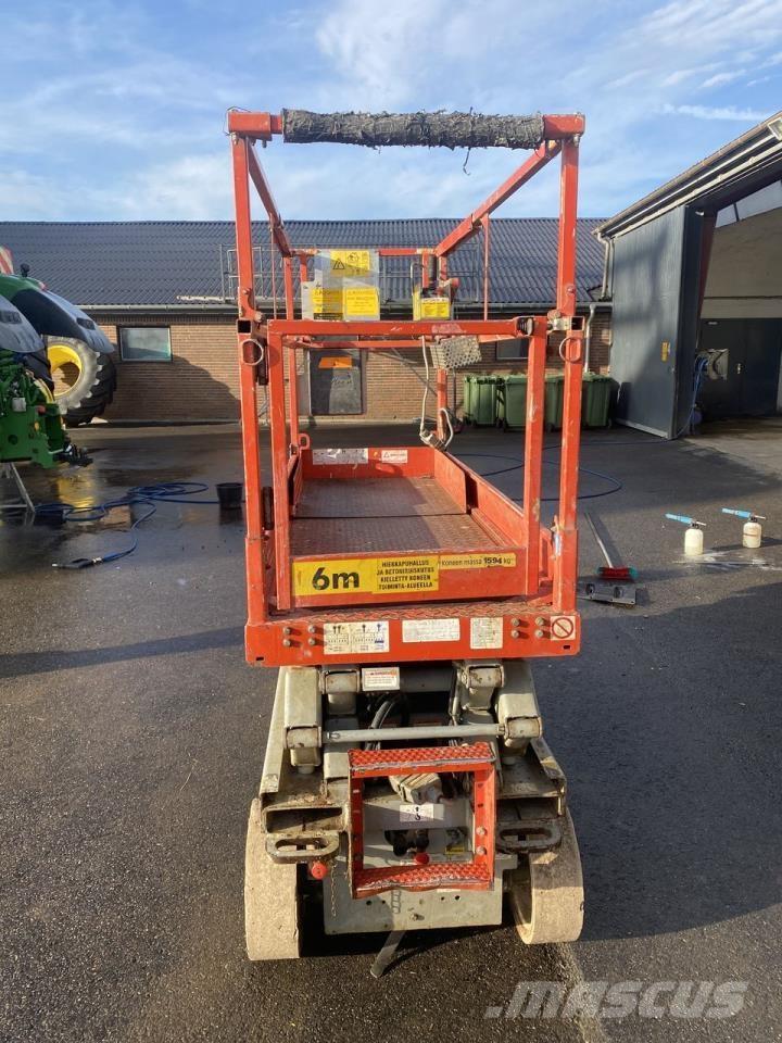 SkyJack SJ3219 Saksilavat