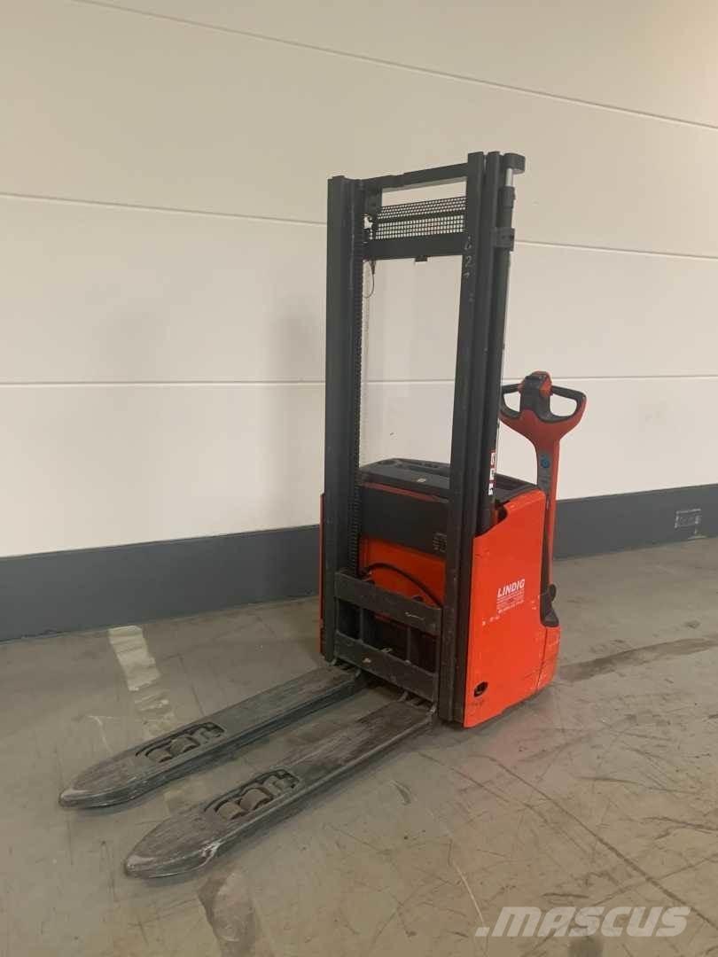 Linde L12I Ajettavat pinoamisvaunut