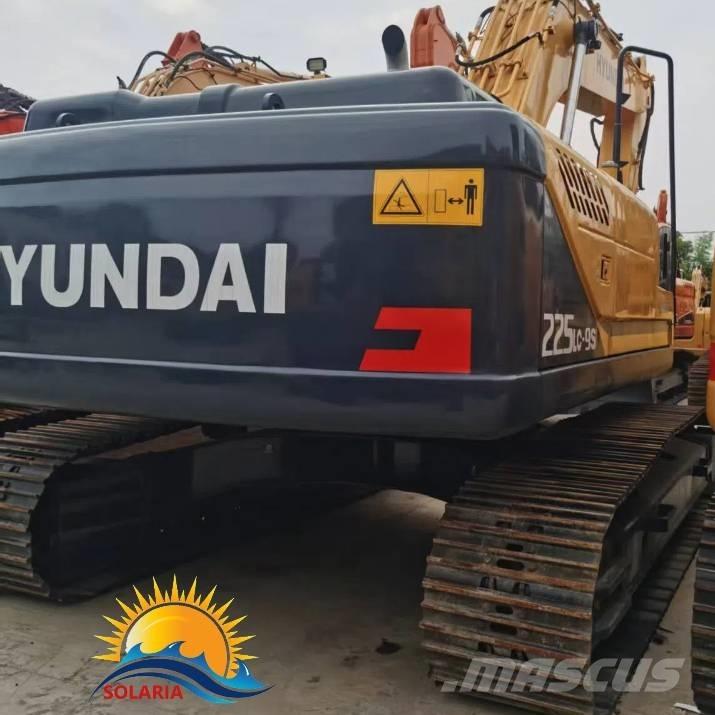 Hyundai R225LC Telakaivukoneet