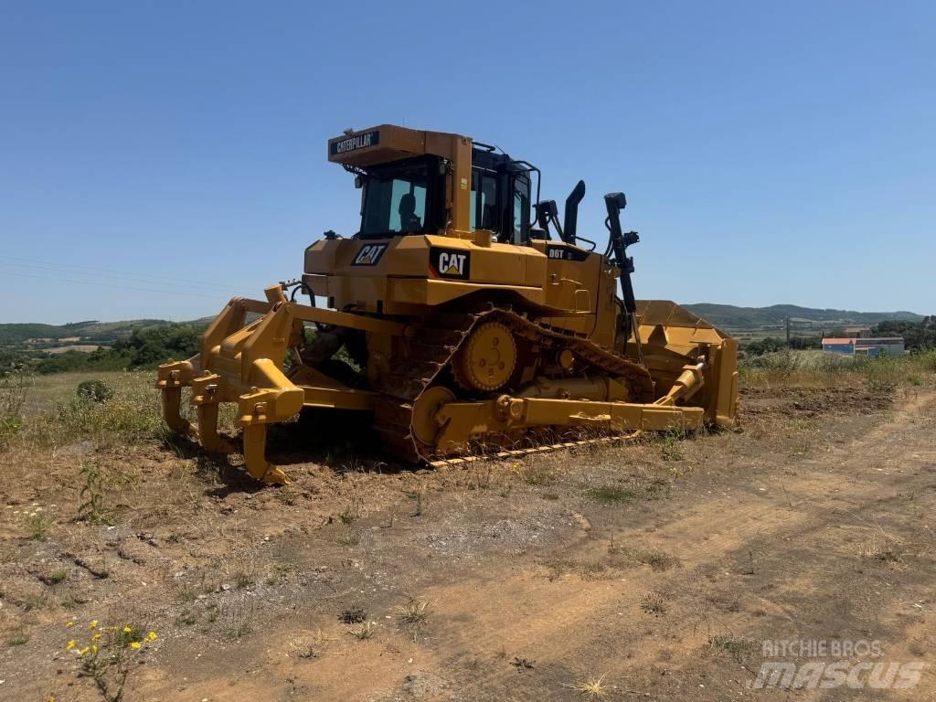 CAT D 6 T XL Telaketjupuskutraktorit