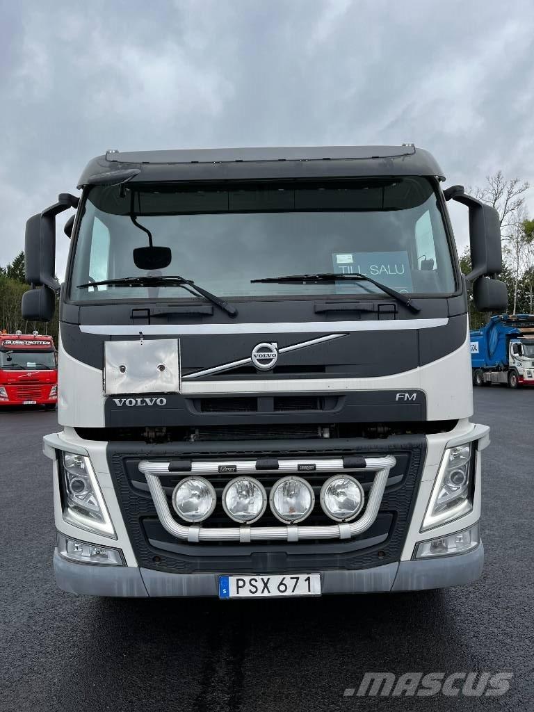 Volvo FM 6X2 Nostovarsi-vaihtolavakuorma-autot