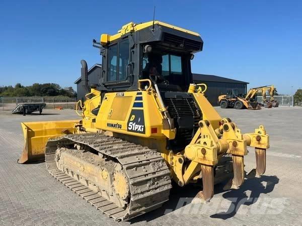 Komatsu D 51 PXi-24 Telaketjupuskutraktorit