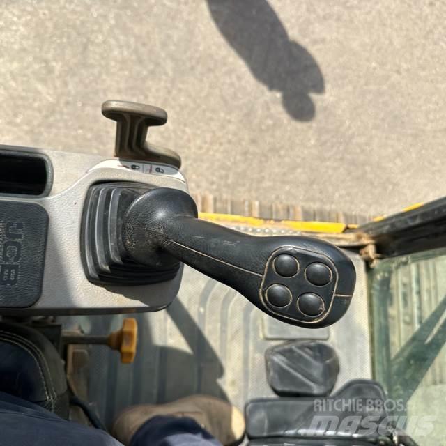 JCB 220X Telakaivukoneet