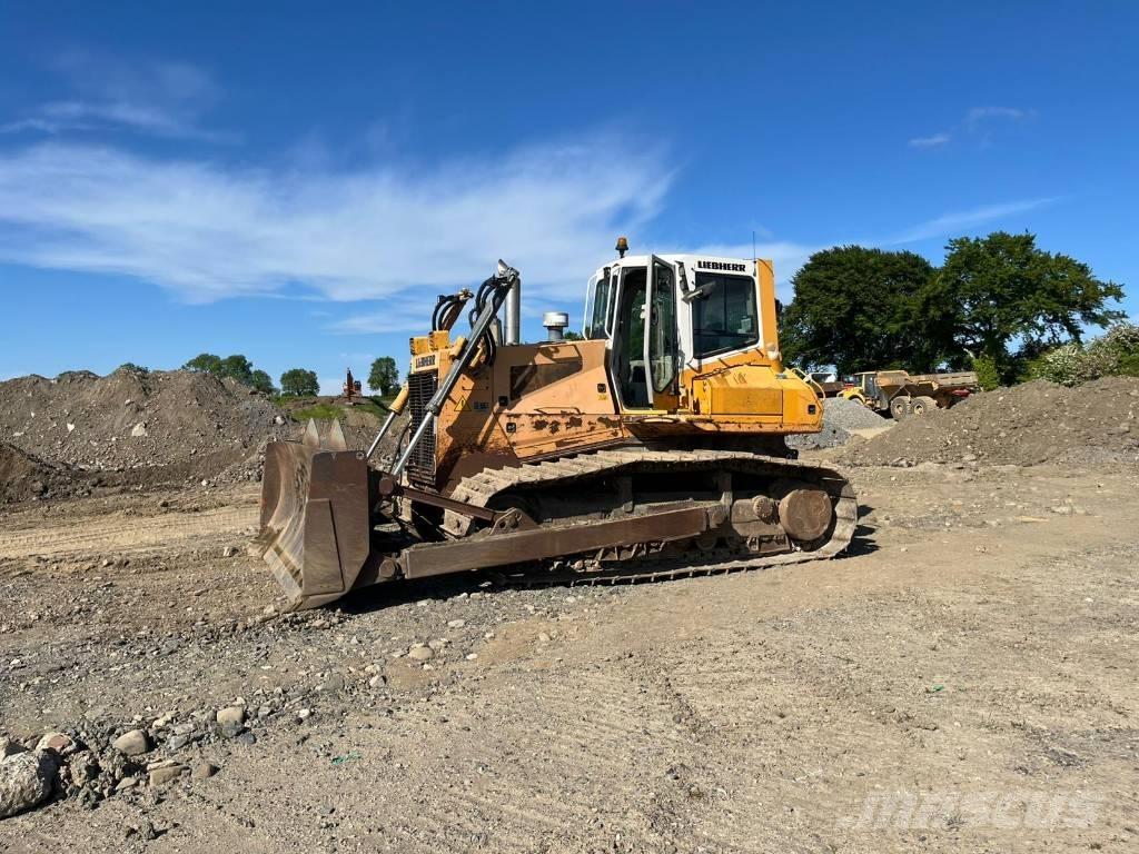 Liebherr PR 734 Telaketjupuskutraktorit
