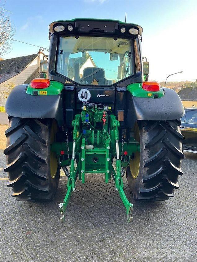 John Deere 6090M Traktorit
