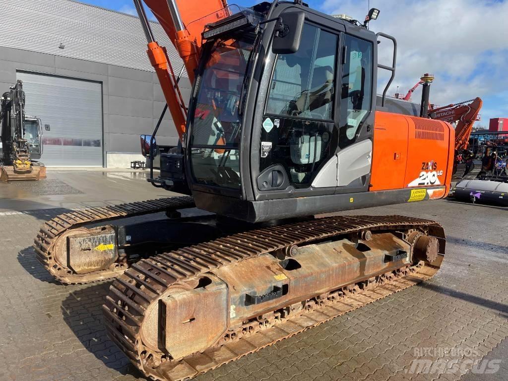 Hitachi ZX210LC-6 Telakaivukoneet