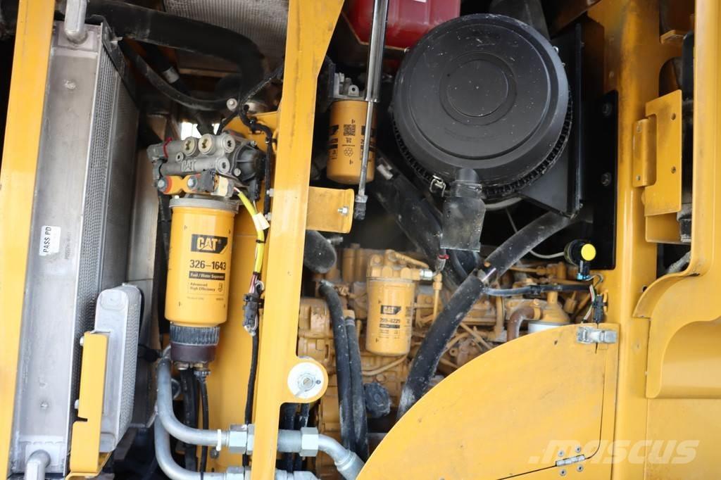 CAT 928H Pyöräkuormaajat
