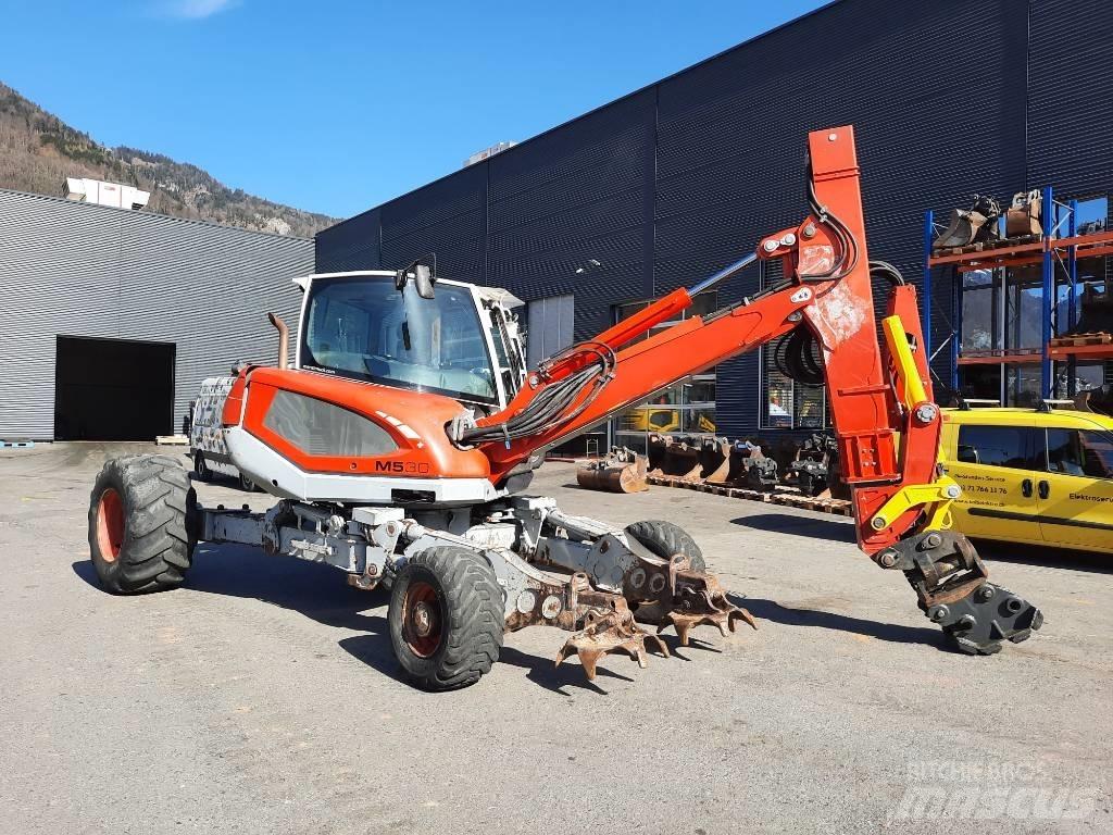 Menzi Muck M530 Pyöräkaivukoneet