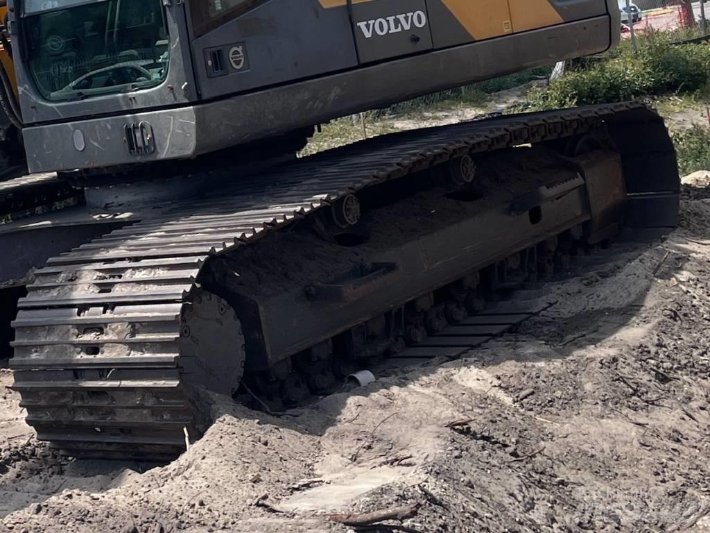 Volvo EC 220 EL Telakaivukoneet