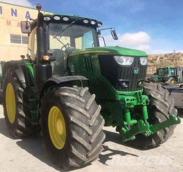 John Deere 6195 R Traktorit