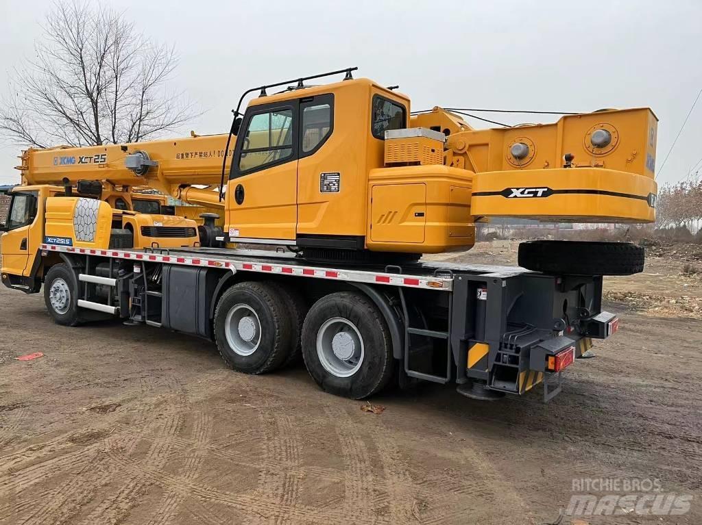 XCMG XCT 25 Mobiilinosturit