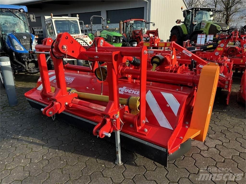 Dücker UM 27 HV G7 Muut heinä- ja tuorerehukoneet
