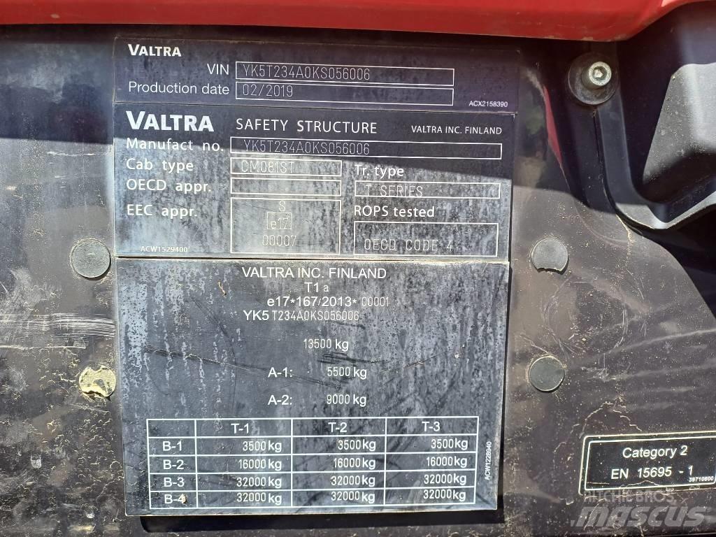 Valtra T 234 A Traktorit