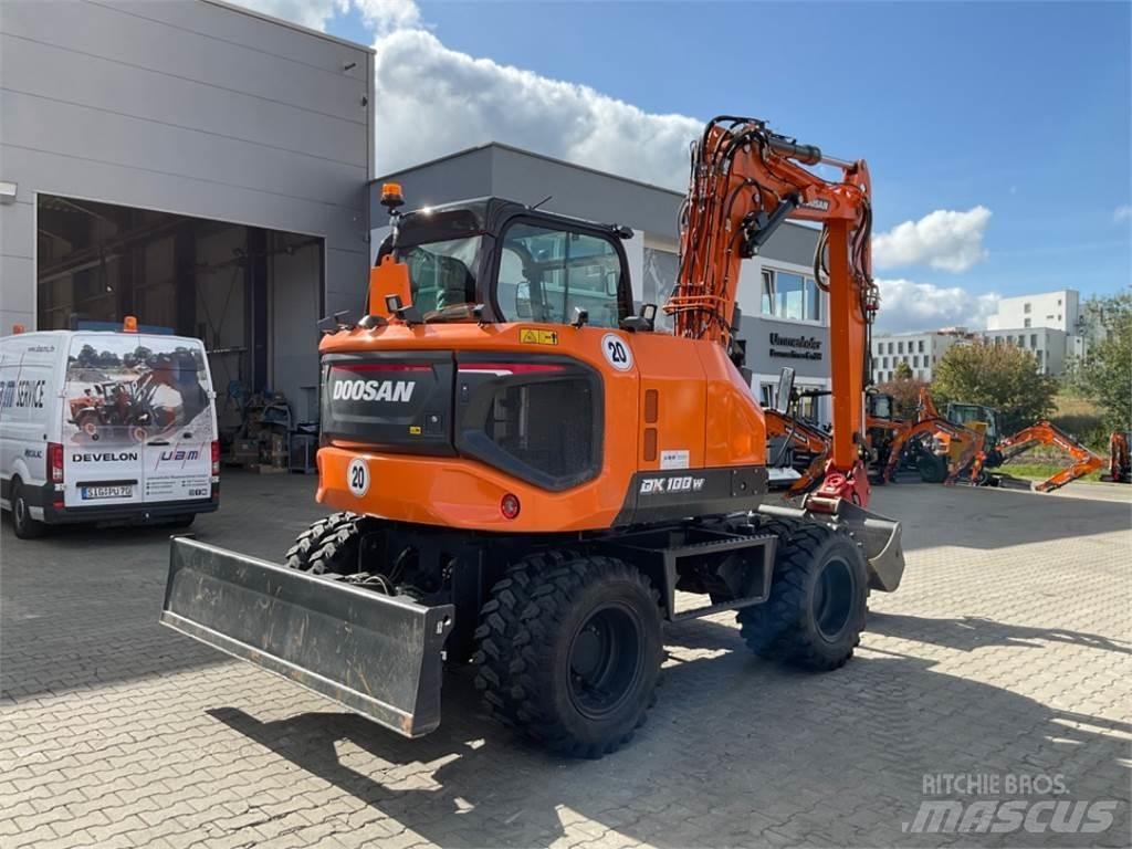 Doosan DX100W-7 Pyöräkaivukoneet