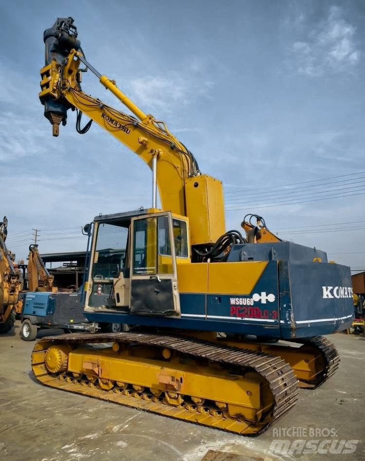 Komatsu PC 200 LC-3 Telakaivukoneet